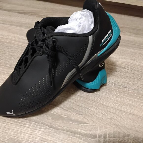 Puma Mercedes-Benz  sneakers, size 7.5 excellent condition - Picture 2 of 4